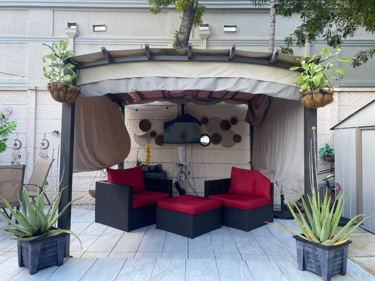 Tiny Place W Private Hot Jacuzzi 7 Min To Miami International Airport 外观 照片